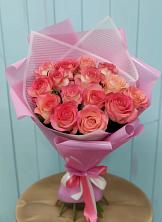 Букет 15 Розовых роз Равель в Булгаково Башкортостан
