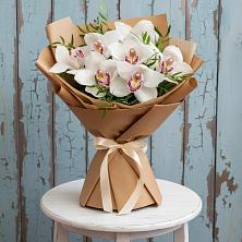 Букет цветов из:  Орхидеи и Розы в Булгаково Башкортостан